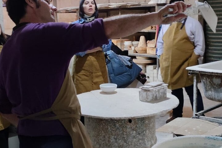 Private Pottery Wheel Workshop in Talavera