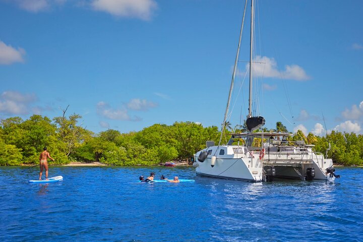 5-Hour Guided Sunset Boat Tour in Tamarindo Costa Rica