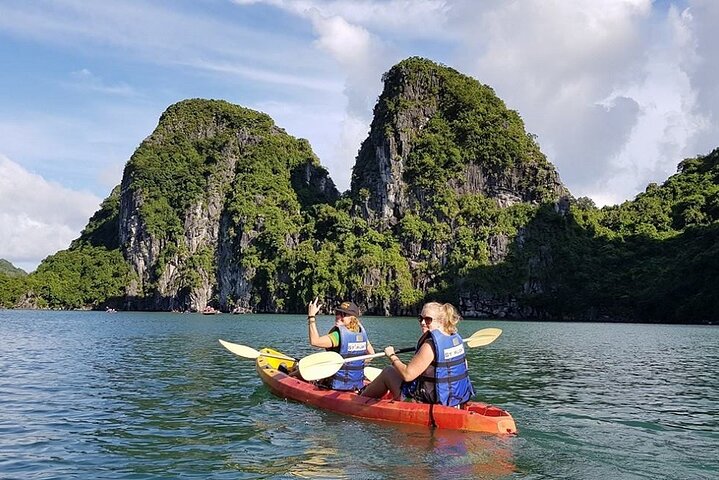 Ha Long Bay Day Cruise Kayaking, Cave, Island, Swimming, Lunch