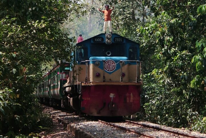 Full Day Sreemangal Tea Garden & National Park Hiking Tour