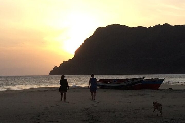 Sunset Hike to Lighthouse, Dona Amélia, São Vicente, 2h