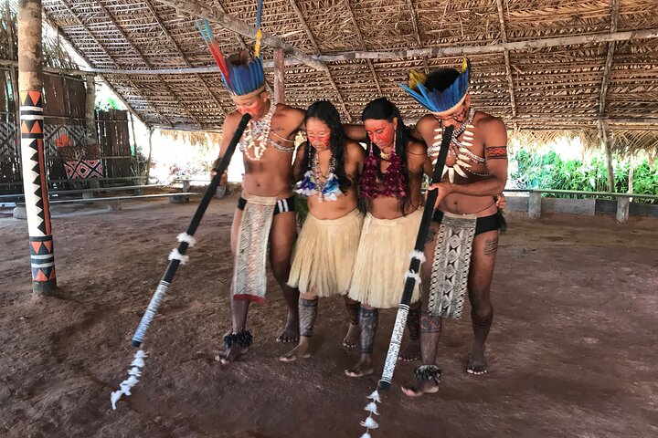 Amazon River Day Tour – The Ultimate Full-Day Adventure