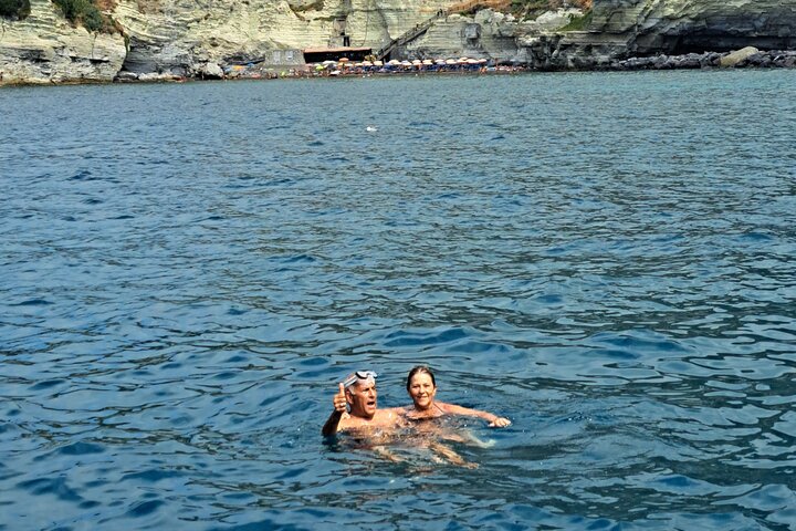 Boat excursion with lunch on board to discover Ischia