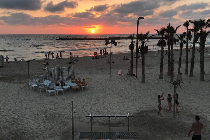 Full-Day Tour in Tel Aviv and Jaffa with licensed Guide