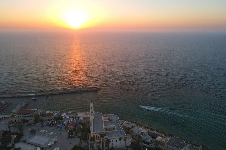 Full-Day Tour in Tel Aviv and Jaffa with licensed Guide