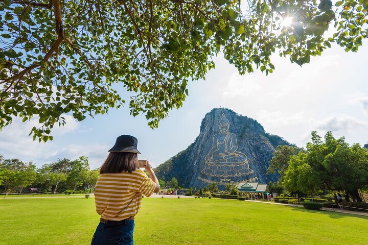 Pattaya Discovery Tour with Floating Market, View Points & Lunch