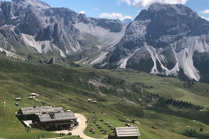 Dolomites Private Tour from Innsbruck: "Taste" of other Italy.