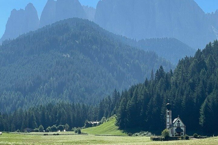 Dolomites Private Tour from Innsbruck: "Taste" of other Italy.