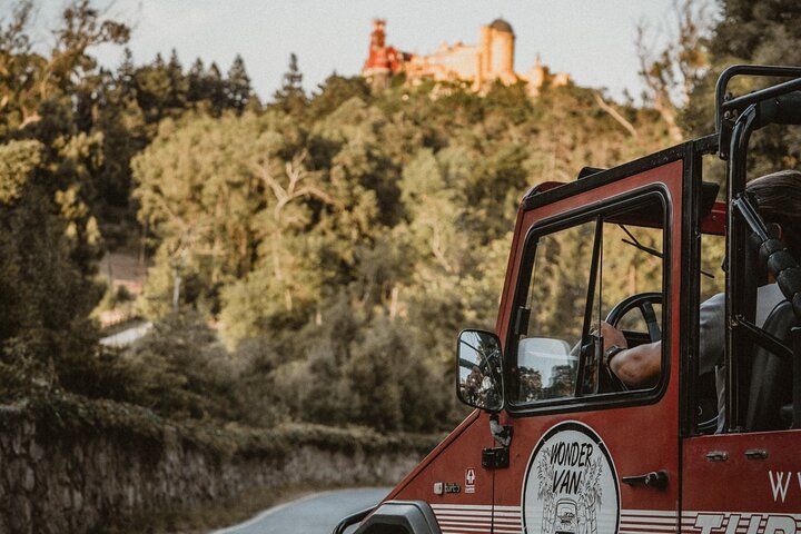Sintra Historical Jeep Adventure - Palaces & Secret Routes