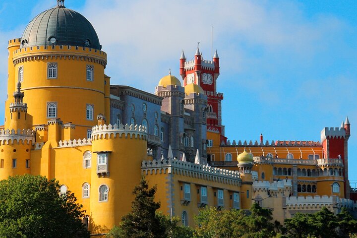 Sintra Historical Jeep Adventure - Palaces & Secret Routes