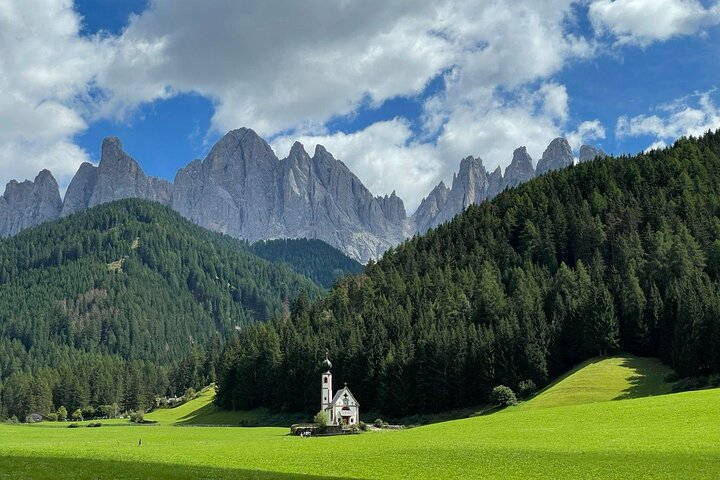 Dolomites Private Tour from Innsbruck: "Taste" of other Italy.