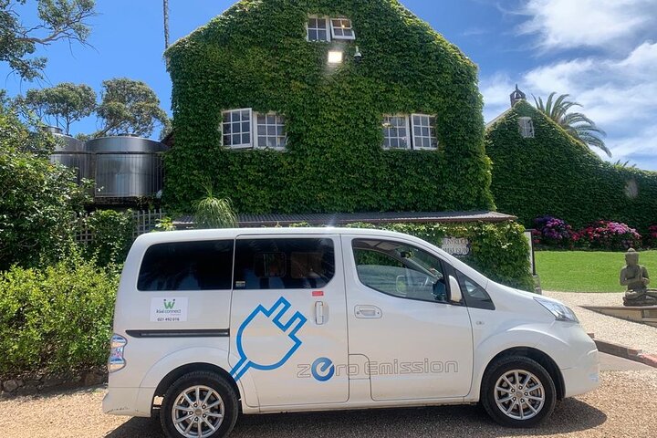 4 hours Sunset Tour on Waiheke Island