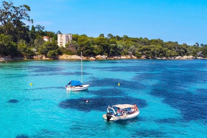Discover the Lérins Islands and the Bay of Cannes by Private Boat