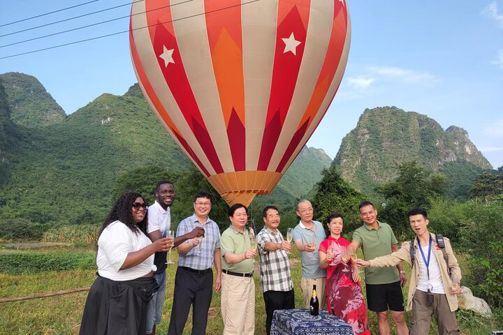 Yangshuo Hot Air Ballooning Sunrise/Sunset Experience Ticket