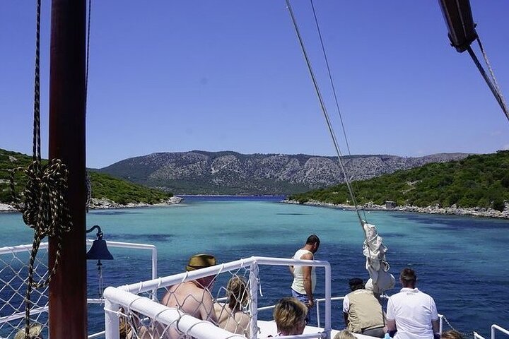 Kassonisi Day Cruise From Samos