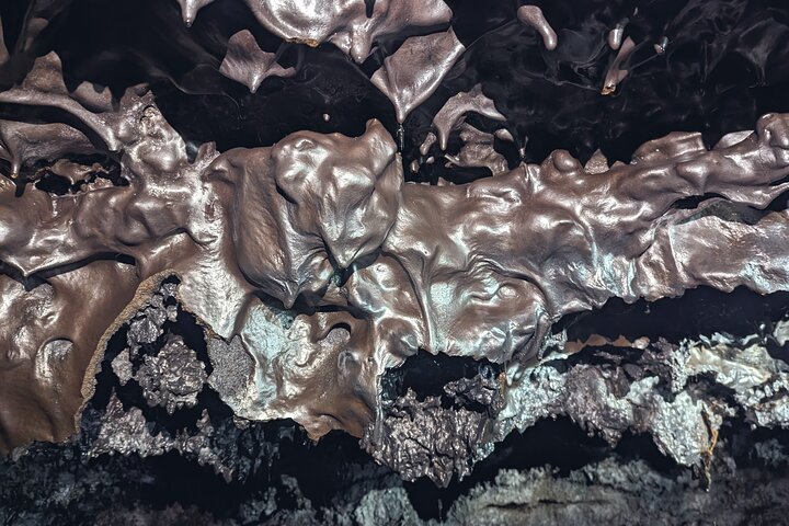 Discovery of the lava tubes 2004 of Piton de la Fournaise