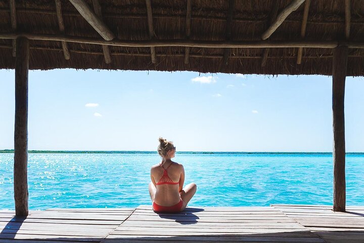 One Day Tour to Chacchoben Mayan City and Bacalar Lagoon with a Certified Guide