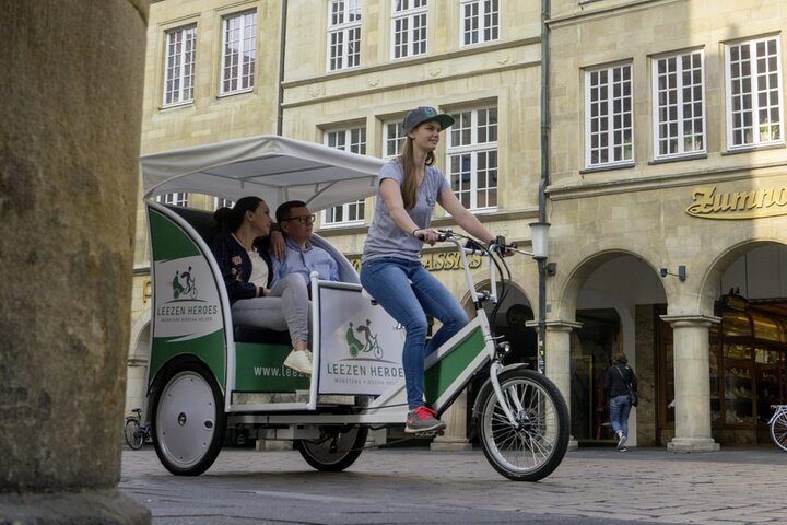 Münster Unpacked Tour : Rickshaw City Tour with Guide