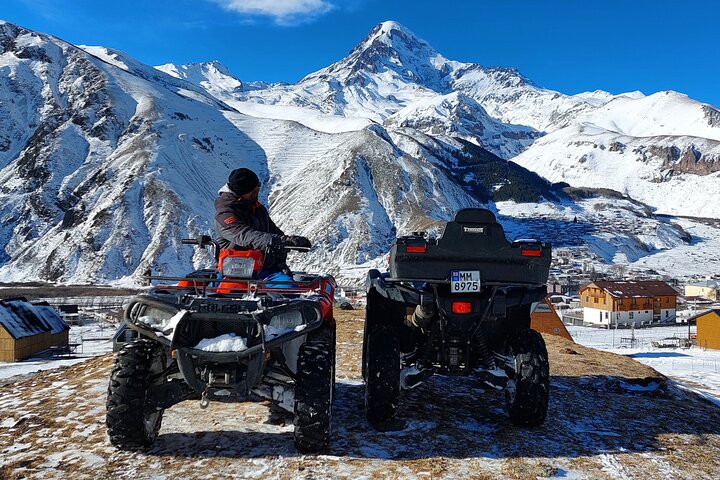 Private Full Day Trip from Tbilisi to Truso Valley in Kazbegi