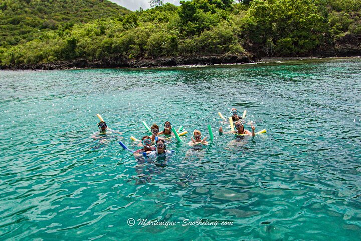 Aquanauts Outing Boat Hiking Palmée Coral Discovery