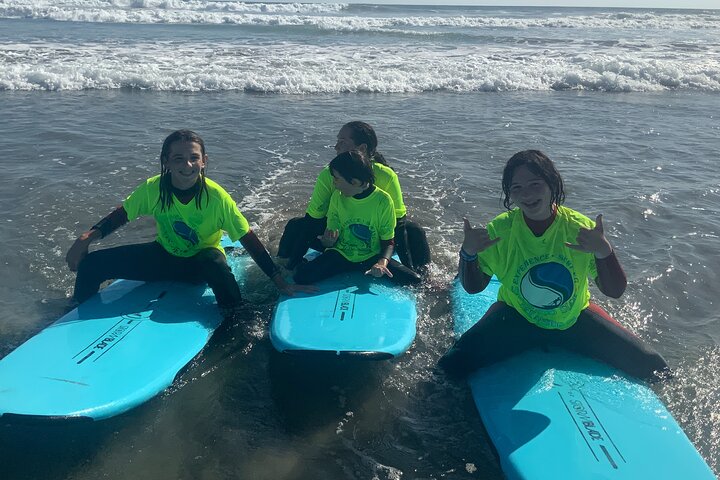 Surfing Experience and Lessons