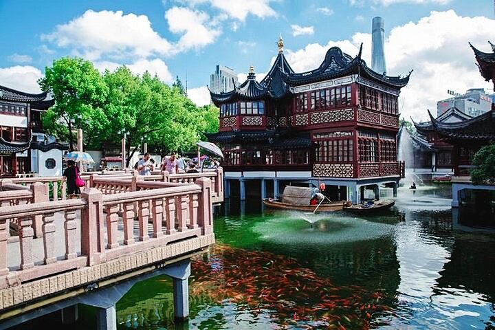Private Shanghai Full Day City Tour with Old and New Highlights