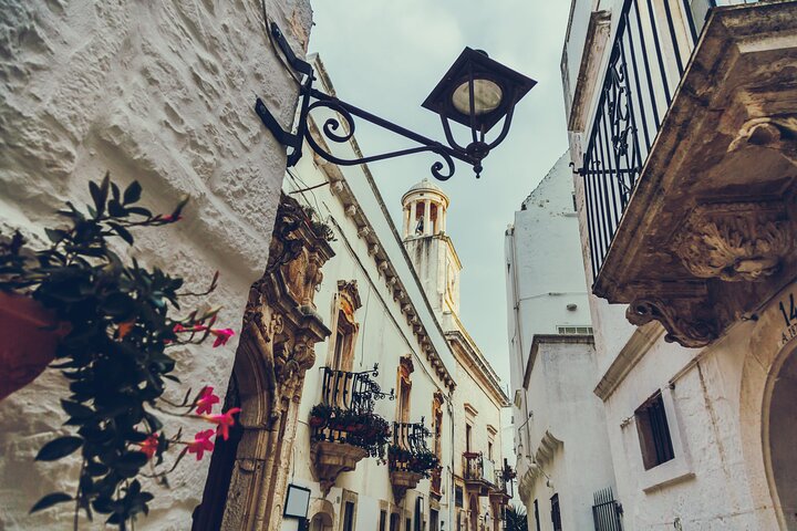 Alberobello, Martina Franca and Locorotondo Guided Tour from Bari