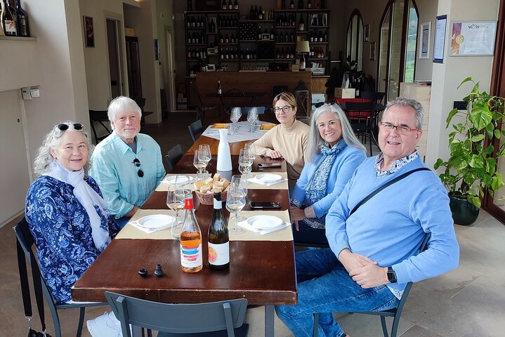 Private wine tour on the magical hills of Lucca with sommelier