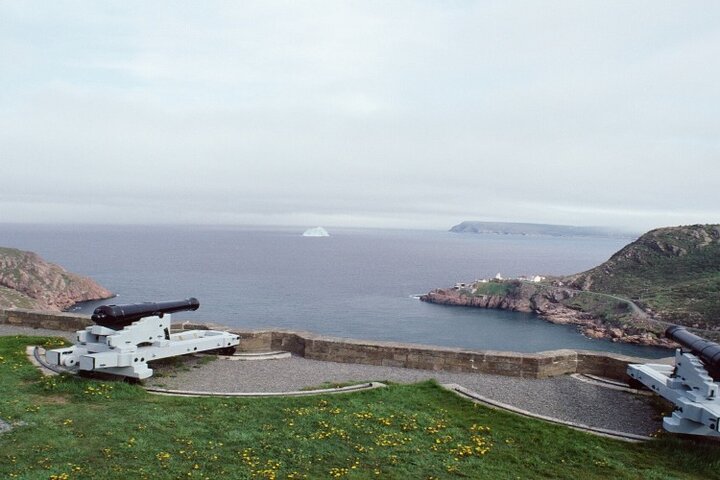 Best of St. John’s Small Group Tour with Cape Spear & Signal Hill