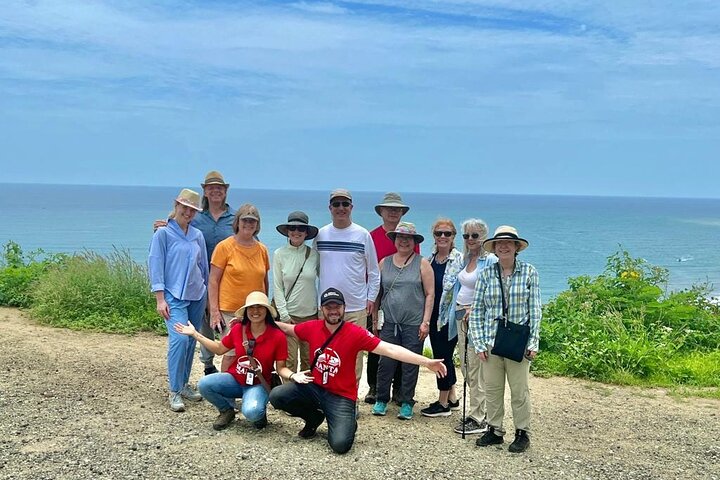 Rainforest Wildlife, Panama Hat makers, Traditional Cuisine. SHORE TOUR
