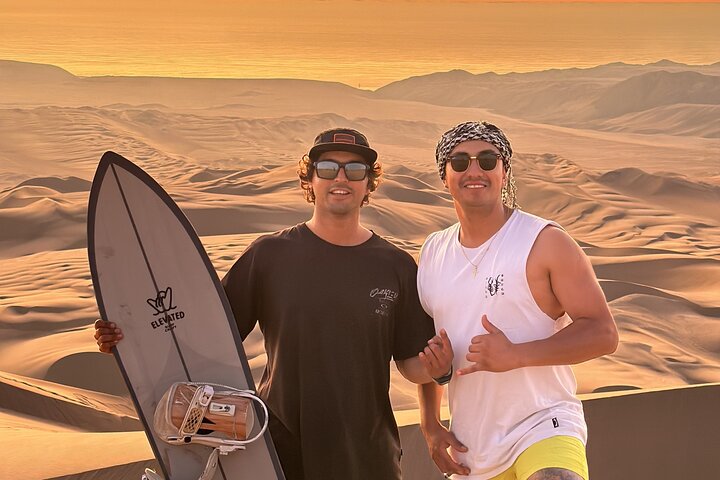 Sandboard activity in Iquique with transfer