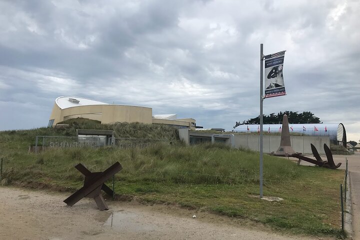 Private Normandy Tour DDay Landing Beaches from Deauville