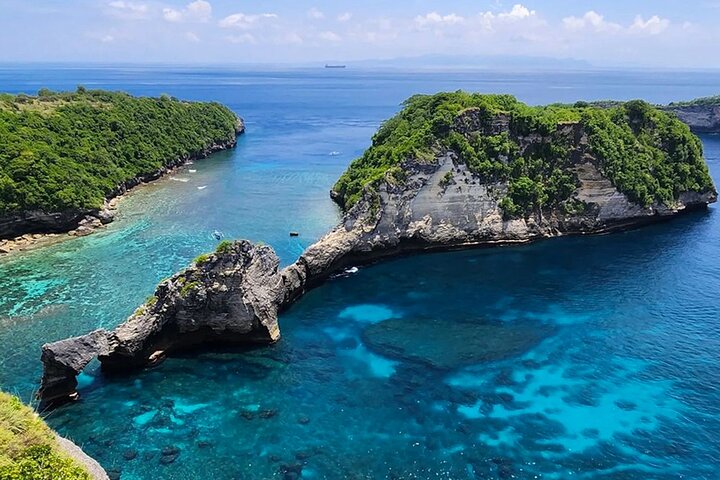 One Day Nusa Penida Island West & East