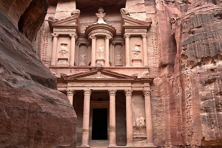 From Amman: Petra and Wadi rum Private/Group Full day Tour
