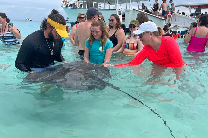 Private Boat Tours: Customize Your Grand Cayman Adventure!