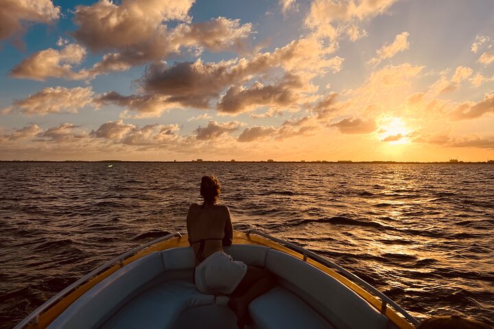 Private Boat Tours: Customize Your Grand Cayman Adventure!