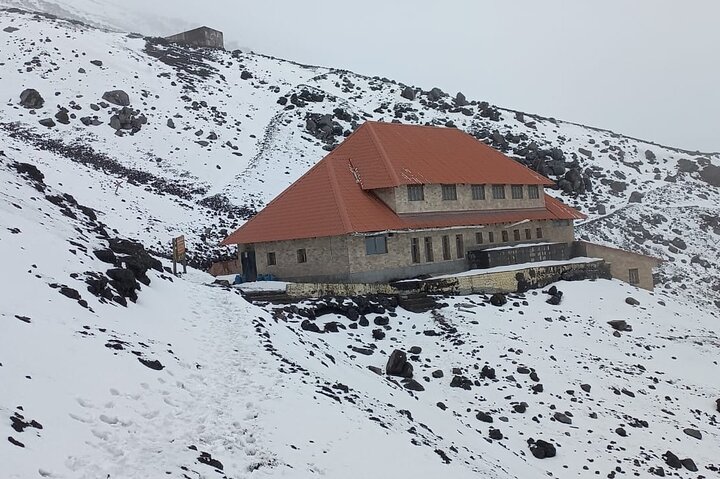 Strenuously Cotopaxi Volcano and birding by the lagoon