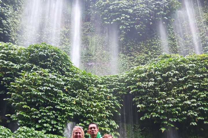Benang Kelambu & Stokel Waterfalls and Handweaving Village Tour