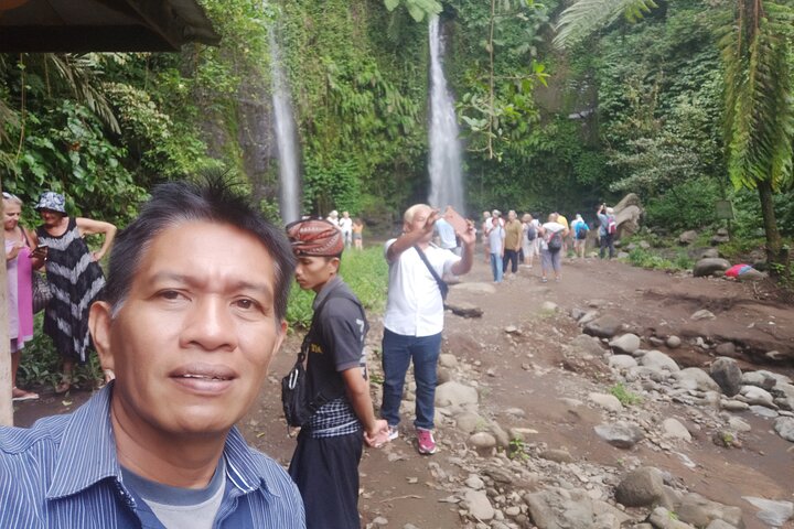 Benang Kelambu & Stokel Waterfalls and Handweaving Village Tour