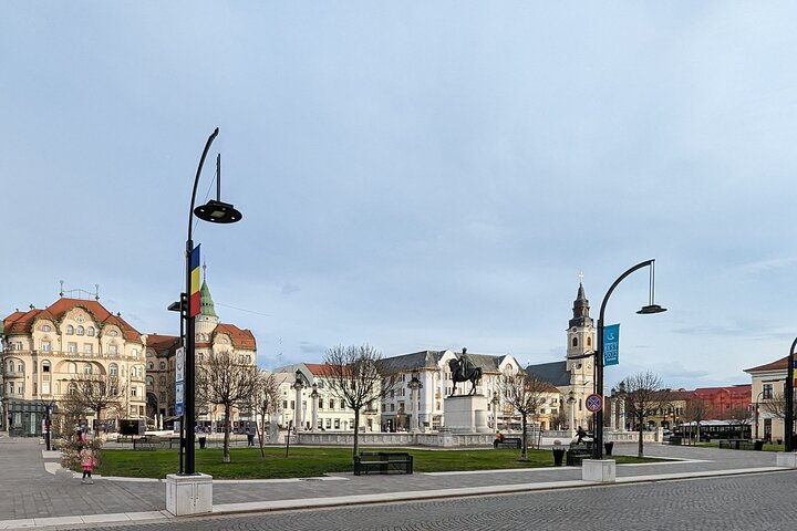 Half-Day Private Food and Wine Walking Tour Oradea Romania