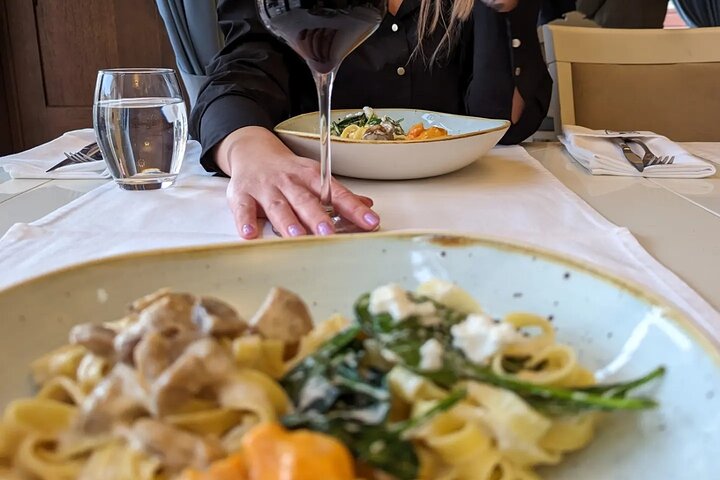 Half-Day Private Food and Wine Walking Tour Oradea Romania
