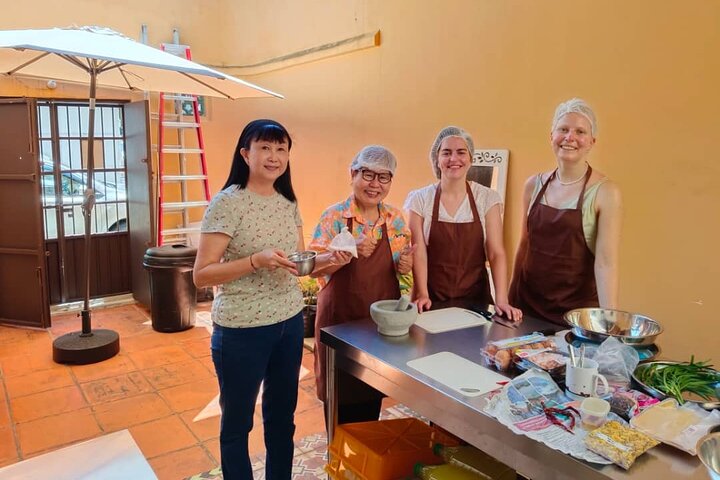 Penang Cooking Class:Dive into Malaysian Cuisine with PenangChiak