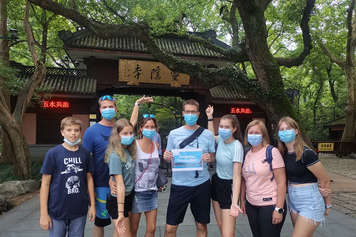Best of Hangzhou: A Comprehensive Tour of the City's Top Sights