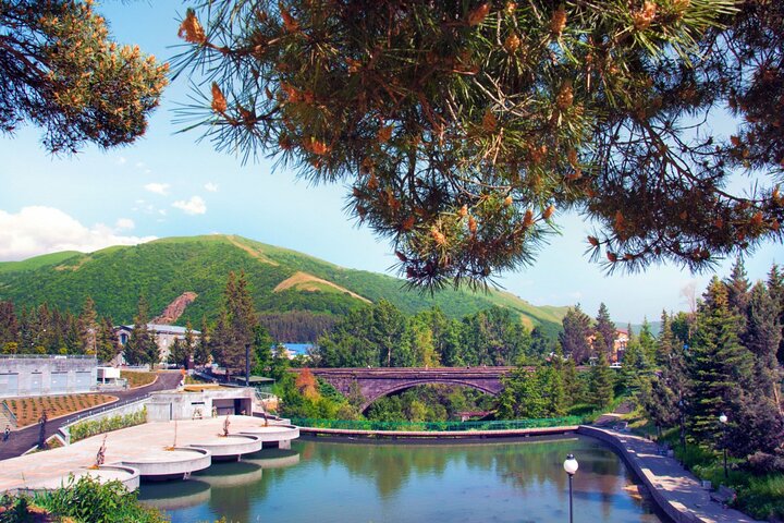 Exploration of Jermuk Private Walking Tour for Couples