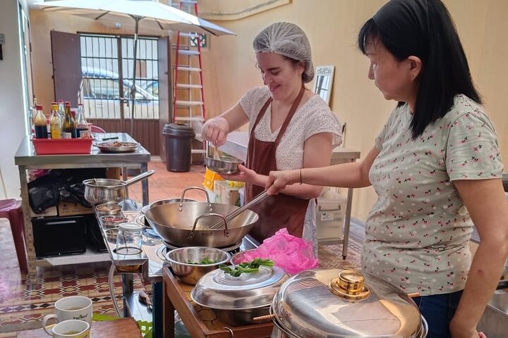 Penang Cooking Class:Dive into Malaysian Cuisine with PenangChiak