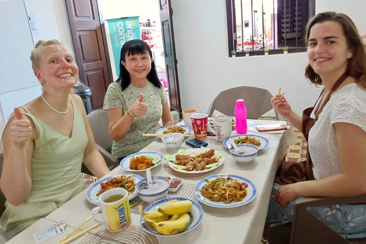 Penang Cooking Class:Dive into Malaysian Cuisine with PenangChiak