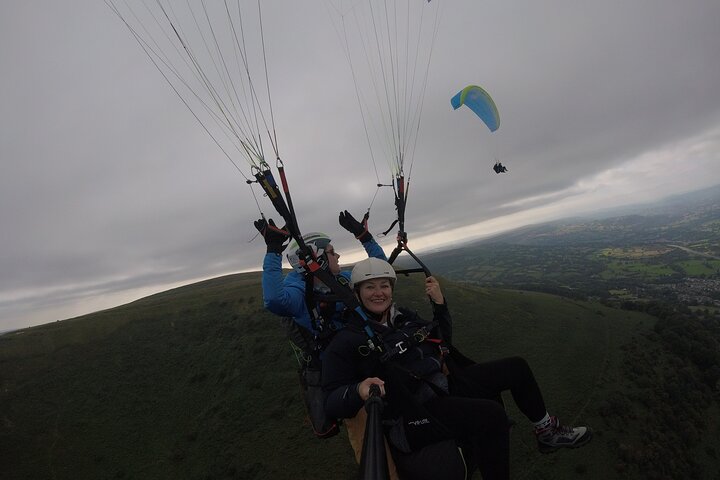 Tandem Paragliding Experience in the Brecon Beacons