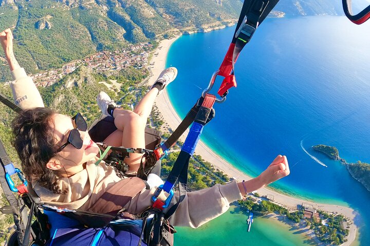 Paragliding Oludeniz - Fethiye - Babadag Mountain / TURKEY