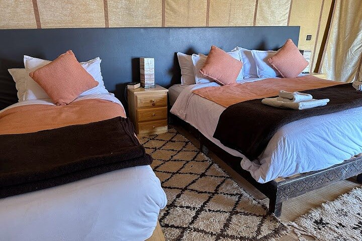 Luxury Camp in Merzouga Desert with Camel Trekking, Vehicule 4WD