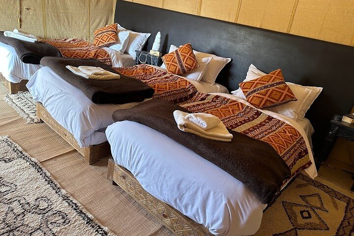 Luxury Camp in Merzouga Desert with Camel Trekking, Vehicule 4WD